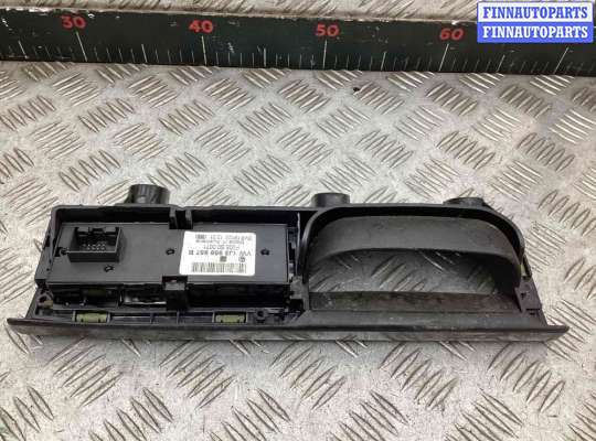 купить Блок управления стеклоподъемниками на Volkswagen Passat Passat B5+ (3B) 2000-2005 рестайлинг