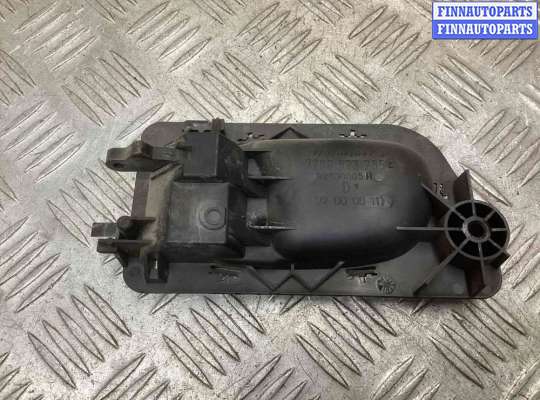 купить Ручка внутренняя передняя правая на Renault Laguna Laguna I (X56) 1993-2001