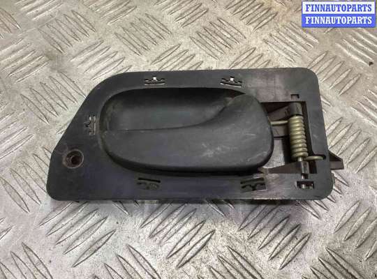 купить Ручка внутренняя передняя правая на Renault Laguna Laguna I (X56) 1993-2001