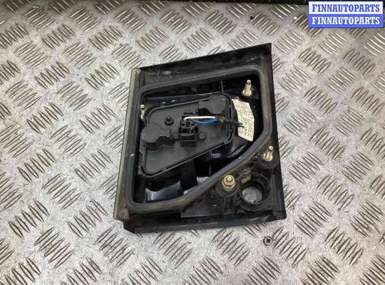 купить Фонарь крышки багажника правый на Saab 900 900 II 1993-1998