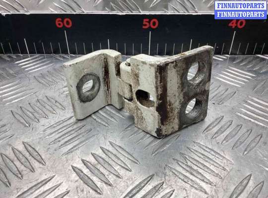 купить Петля двери передней правой на Volkswagen Transporter Transporter T4 (7D) 1997-2003 рестайлинг