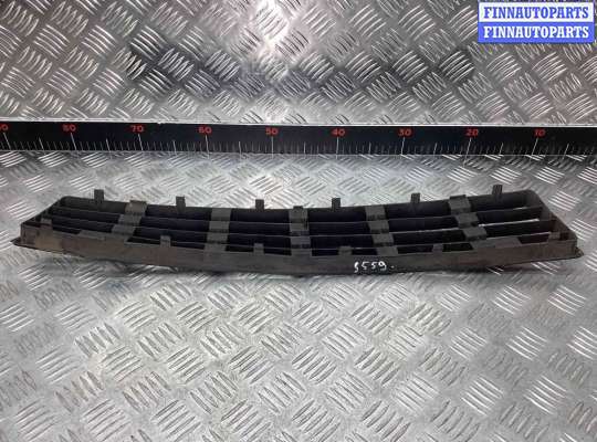 купить Заглушка (решетка) в бампер передний на Audi A4 A4 B5 (8D) 1994-1999