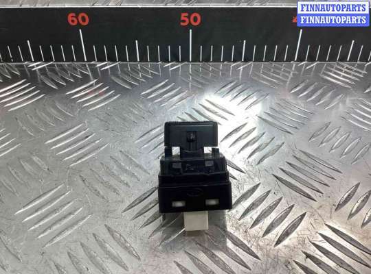 купить Кнопка центрального замка на Kia Carnival Carnival I (GQ) 1998-2006