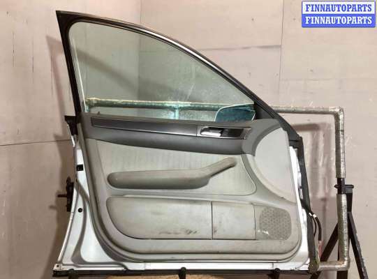 Дверь боковая на Audi A6 (C5)