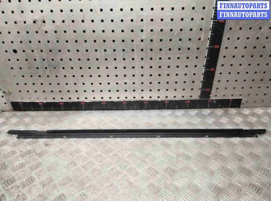 купить Молдинг стекла двери передней левой наружный на Volkswagen Golf Golf V (1K) 2004-2009