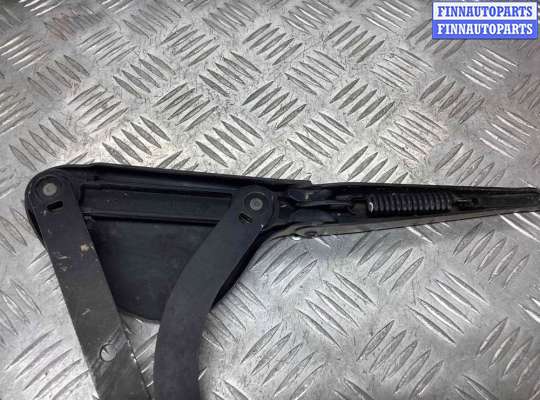 купить Щеткодержатель (поводок стеклоочистителя, дворник) на Mercedes C C (W203) 2000-2004