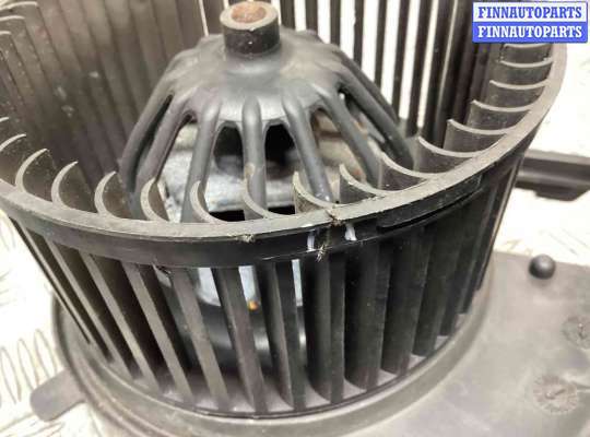 Мотор отопителя на Ford Cougar