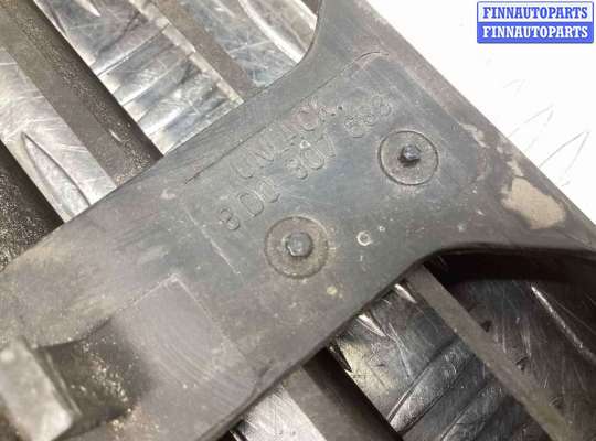 купить Заглушка (решетка) в бампер передний на Audi A4 A4 B5 (8D) 1994-1999