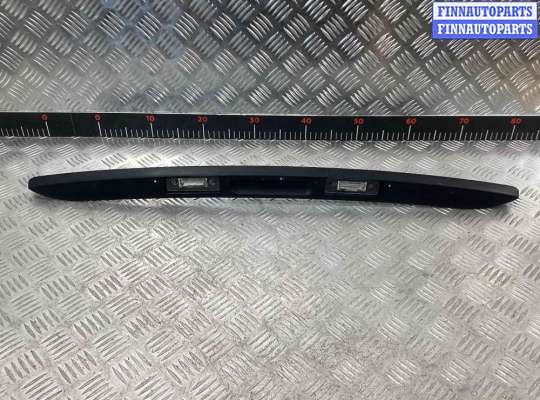 Накладка подсветки номера FO2098458 на Ford Fusion Fusion (JU) 2002-2005