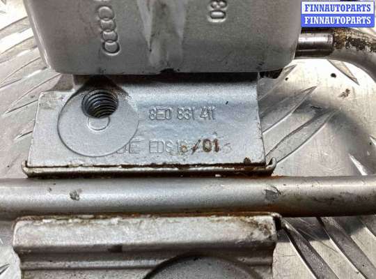 купить Петля двери передней левой на Audi A4 A4 B6 (8EC, 8E5) 2000-2004