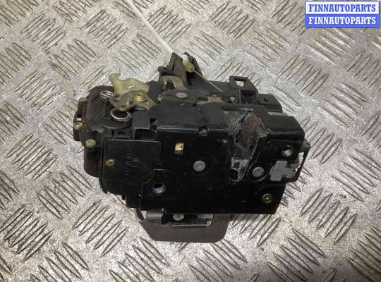 купить Замок двери передней левой на Audi A4 A4 B6 (8EC, 8E5) 2000-2006