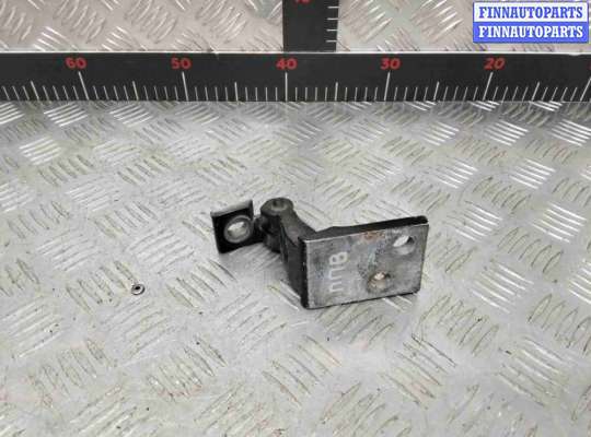 купить Петля двери передней правой на Volkswagen Polo Polo III (6N/6K) 1994-2002