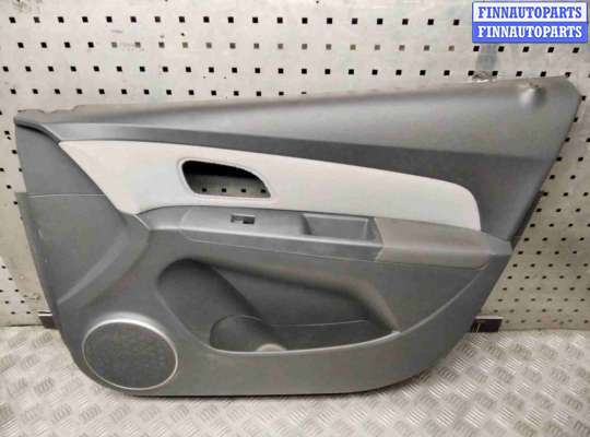 купить Обшивка двери передней правой (дверная карта) на Chevrolet Cruze Cruze I (J300) 2009-2015