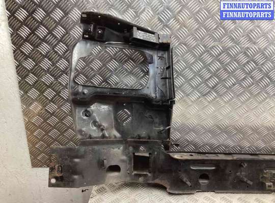 купить Передняя панель крепления облицовки (телевизор) на Volkswagen Transporter Transporter T4 (7D) 1990-1997