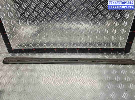 купить Молдинг двери передней правой на Audi A4 A4 B7 (8EC, 8ED) 2004-2008