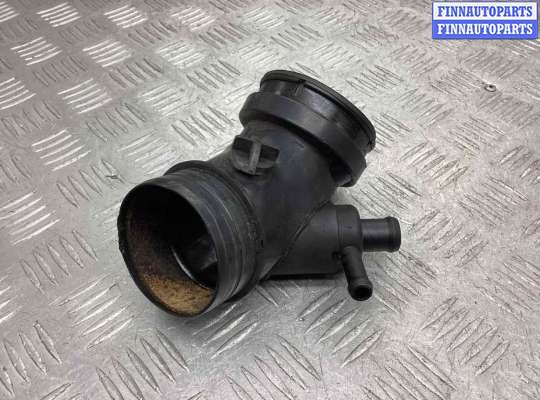 купить Патрубок воздушного фильтра на Volkswagen Passat Passat B5 (3B) 1996-2000