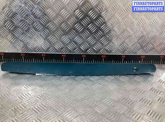 Купить Накладка подсветки номера на Mazda Premacy Premacy I (CP) 1999-2005 Накладка подсветки номера MZ658106 на Mazda Premacy Premacy I (CP) 1999-2005