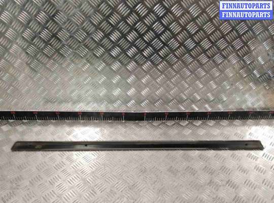 купить Молдинг двери передней левой на Skoda Octavia Octavia A5 (1Z) 2008-2013 рестайлинг