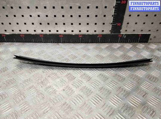 купить Молдинг стекла двери задней правой наружный на Chrysler Voyager Voyager IV (RG) 2001-2008