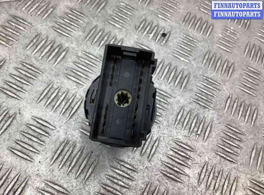купить Переключатель света на Volkswagen Passat Passat B5+ (3B) 2000-2005 рестайлинг