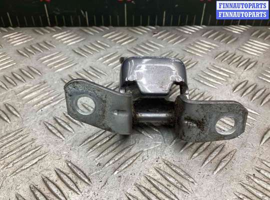 купить Петля двери передней левой на Mazda 3 3 I (BK) 2003-2009