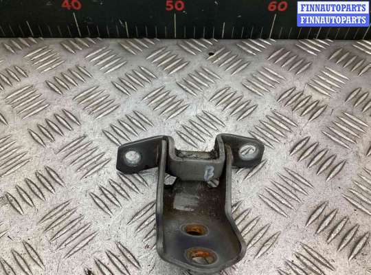 купить Петля двери передней левой на Mazda 3 3 I (BK) 2003-2009