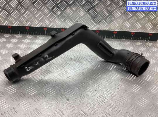 купить Патрубок интеркулера на Volkswagen Golf Golf IV (1J) 1997-2004