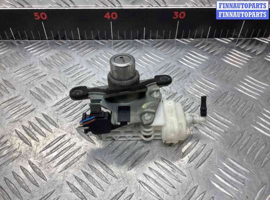 купить Кнопка открытия багажника на Audi A4 A4 B5 (8D) 1994-1999