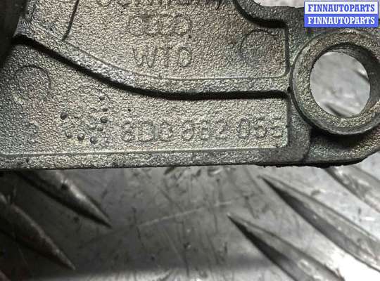 купить Кнопка открытия багажника на Audi A4 A4 B5 (8D) 1994-1999