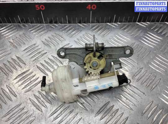 купить Кнопка открытия багажника на Audi A4 A4 B5 (8D) 1994-1999