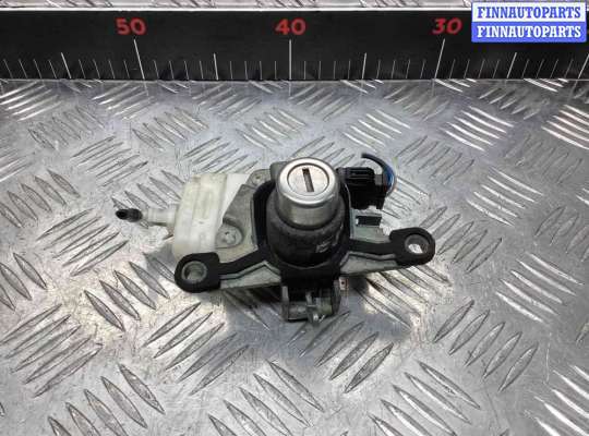 купить Кнопка открытия багажника на Audi A4 A4 B5 (8D) 1994-1999