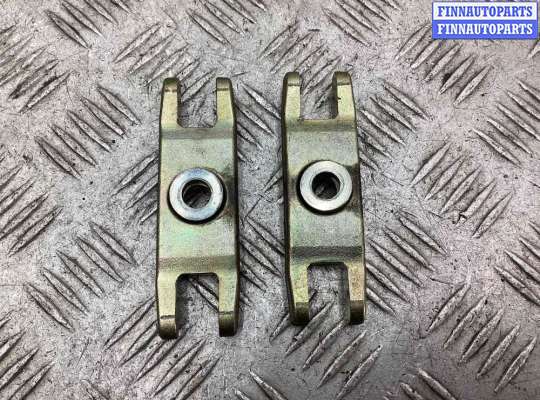 Скоба (кронштейн) крепления форсунки OP2321228 на Opel Astra Astra G 1998-2004