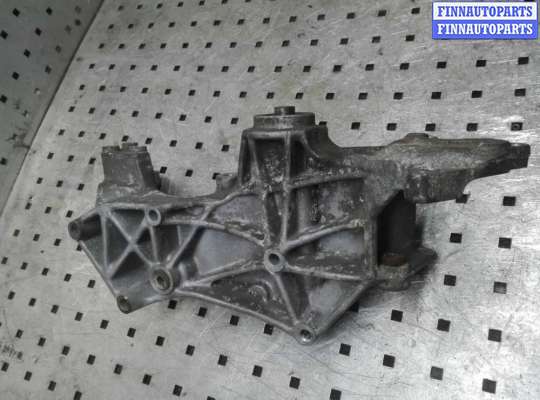 купить Кронштейн генератора на Audi A4 A4 B5 (8D) 1994-1999