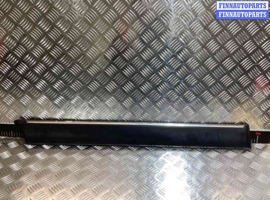 купить Молдинг двери задней правой на Audi 100 100 C3 1982-1991