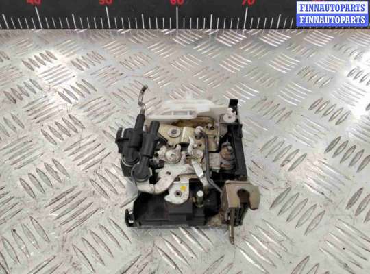 купить Замок двери передней правой на Audi A4 A4 B5 (8D) 1994-1999