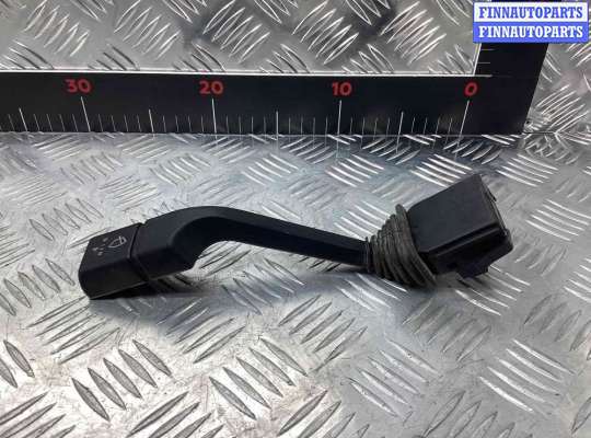 купить Переключатель подрулевой (стрекоза) на Mercedes 100 МВ100 (W631) 1981-1996