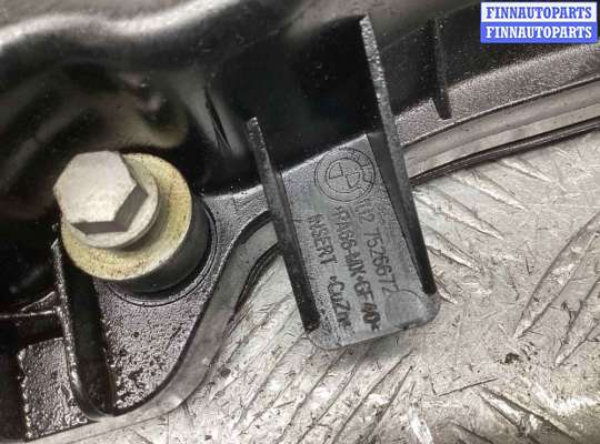 купить Клапанная крышка на BMW 3-Series 3-Series (E46) 2001-2005 рестайлинг