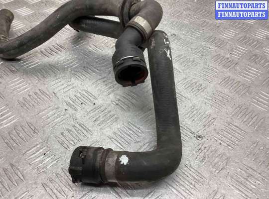 купить Патрубок отопителя (печки) на Audi A4 A4 B6 (8EC, 8E5) 2000-2004