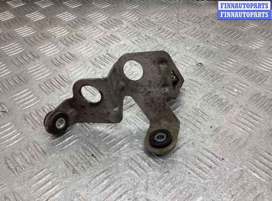 Кронштейн крепления троса КПП VG2769735 на Volkswagen Golf Golf V (1K) 2004-2009