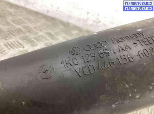 купить Патрубок интеркулера на Volkswagen Golf Golf V (1K) 2004-2009