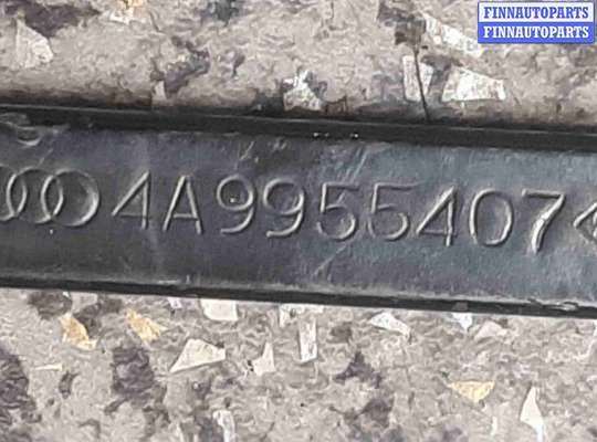 Поводок дворника на Audi A6 (C4)