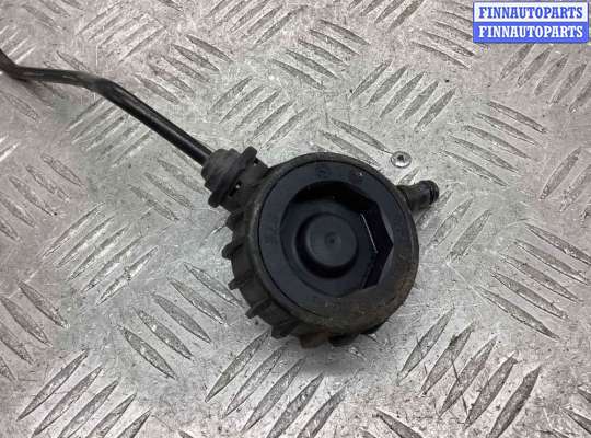 купить Трубка сцепления на Volkswagen Caddy Caddy III (2K) 2004-2010