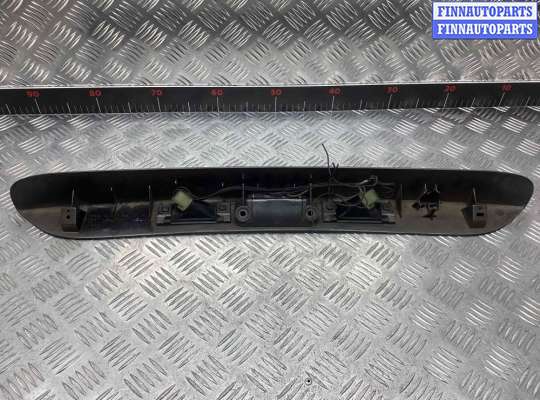 купить Накладка подсветки номера на Chrysler Voyager Voyager IV (RG) 2001-2008