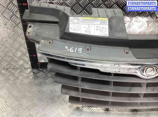 купить Решетка радиатора на Chrysler Voyager Voyager IV (RG) 2001-2008