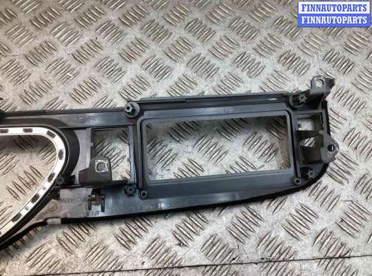 купить Накладка декоративная на торпедо на Audi A6 A6 C6 (4F) 2004-2008
