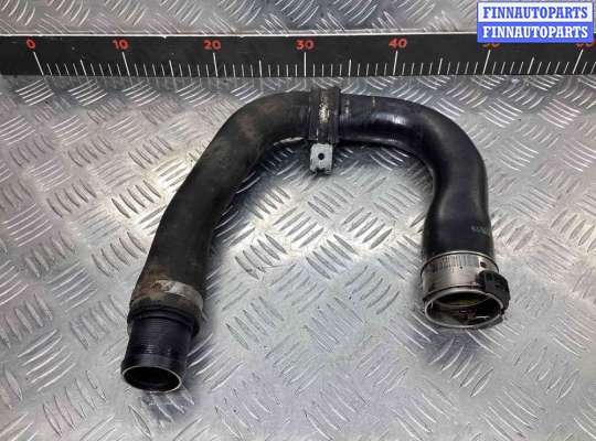 Патрубок интеркулера OP2439561 на Opel Corsa Corsa D 2006-2010