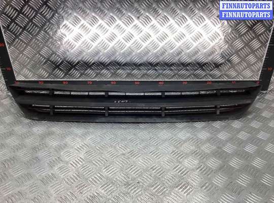 купить Заглушка (решетка) в бампер передний на Ford Focus Focus I 2001-2005 рестайлинг