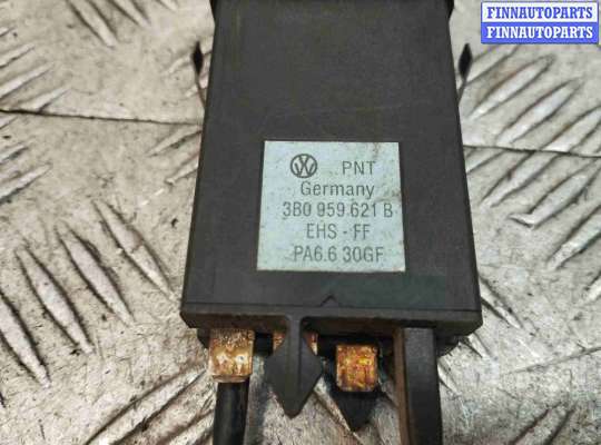 купить Кнопка подогрева заднего стекла на Volkswagen Passat Passat B5 (3B) 1996-2000
