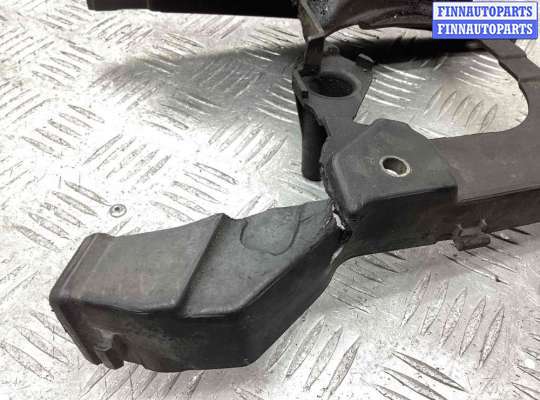 купить Защита (кожух) ремня ГРМ на Renault Kangoo Kangoo I 2003-2007 рестайлинг