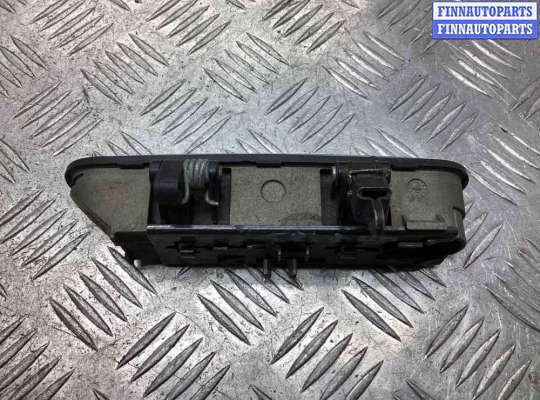 купить Ручка наружная задняя правая на Audi A6 A6 C5 (4B) 1997-2001